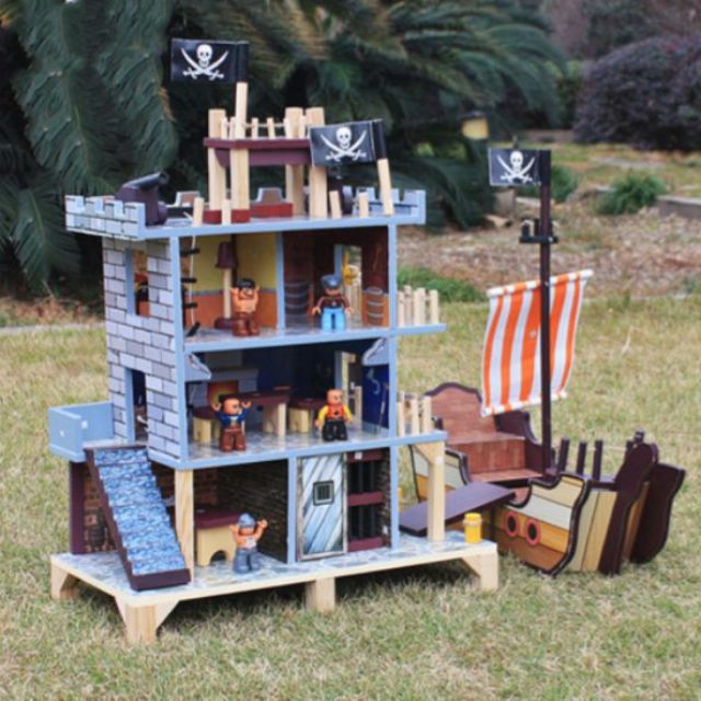 pirate ship dollhouse