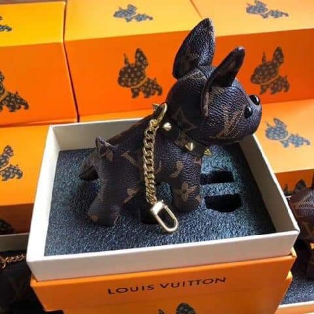 louis vuitton dog bag charm and key holder