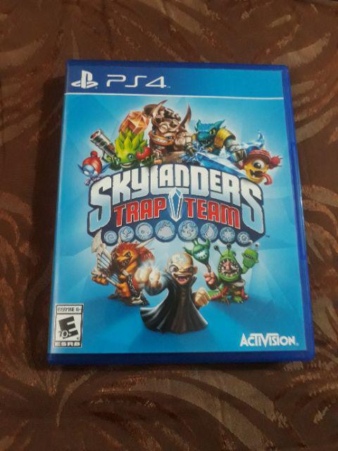 skylanders trap team ps4 disc only