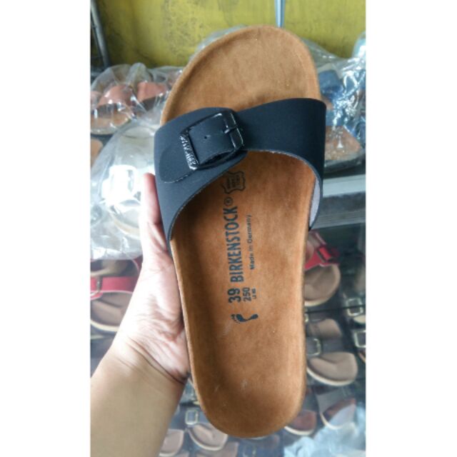 tan suede birkenstocks