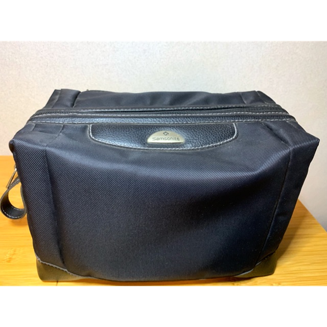 samsonite vanity bag