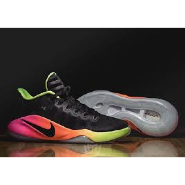 hyperdunk 2016 low