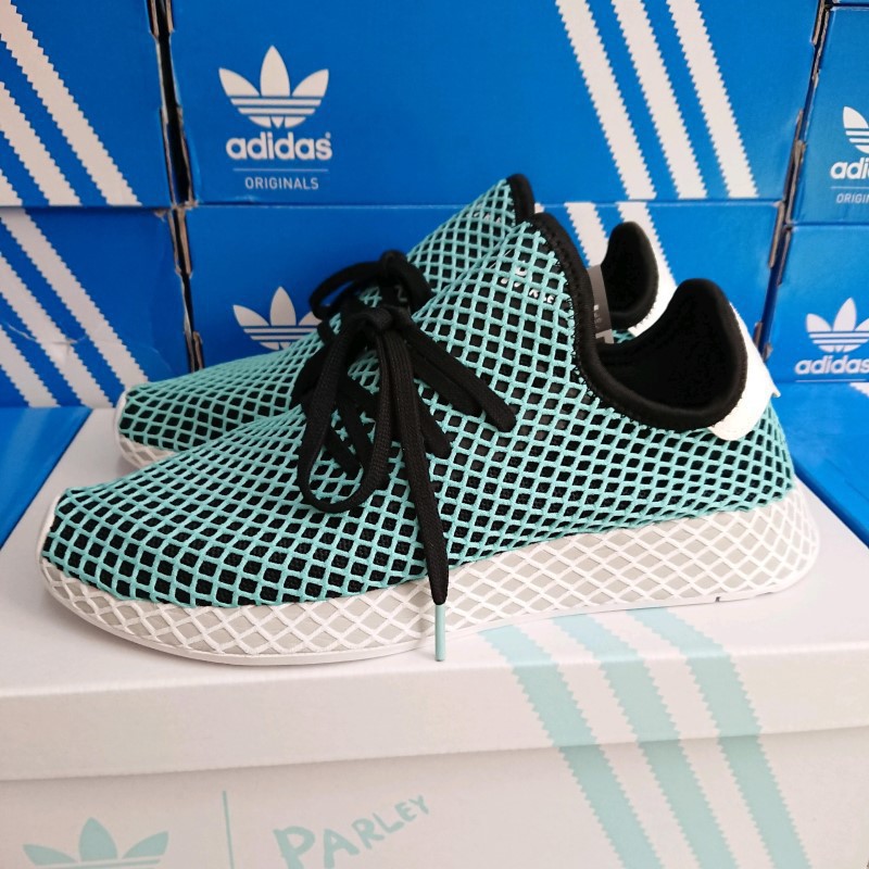 adi deerupt runner