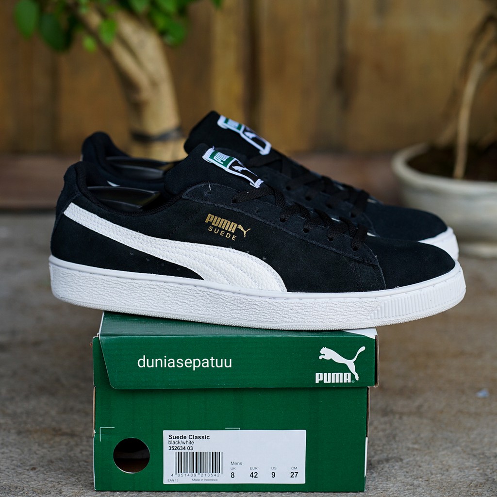puma suede black white