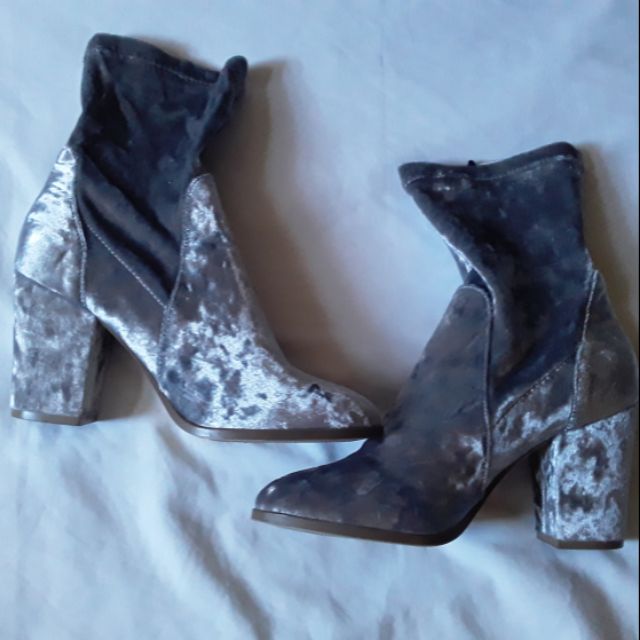 silver boots forever 21