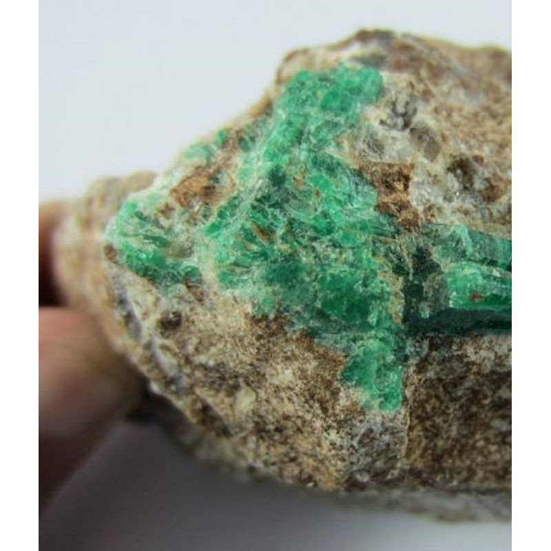 Raw Beryl Stone