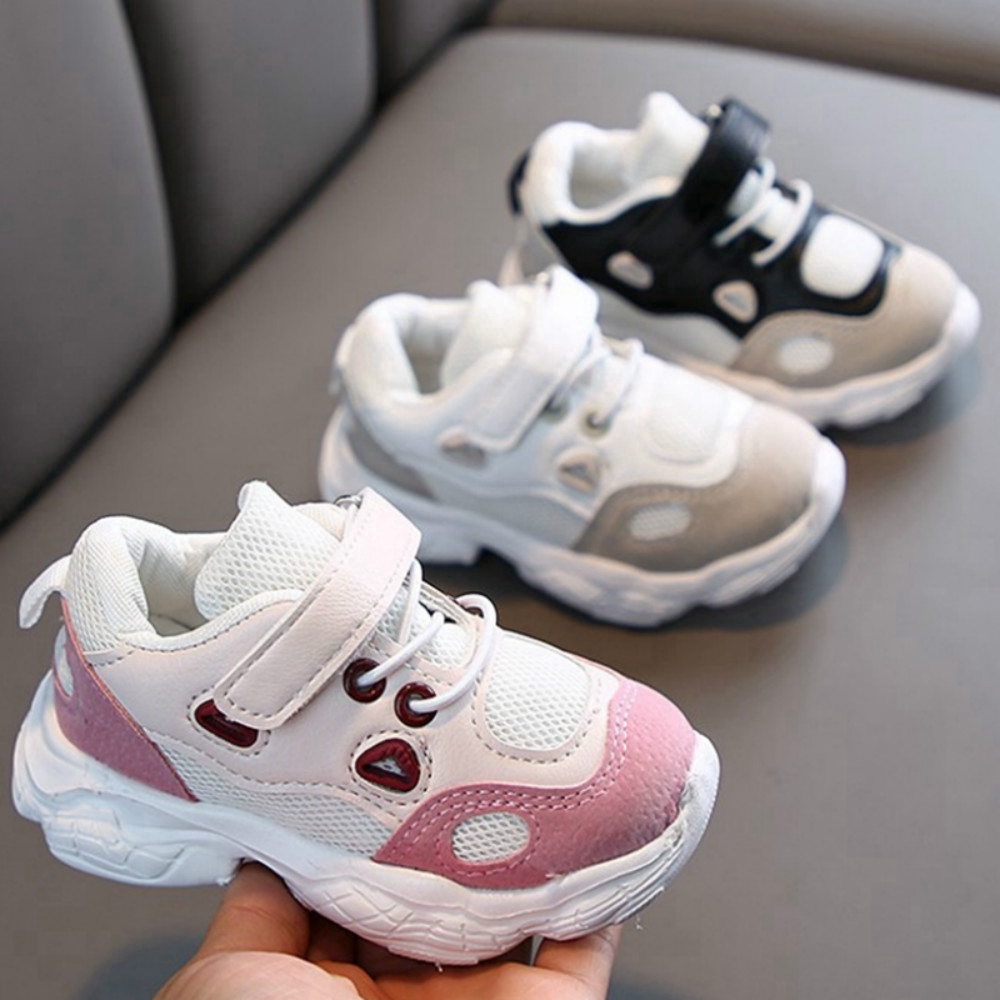 girls white running shoes