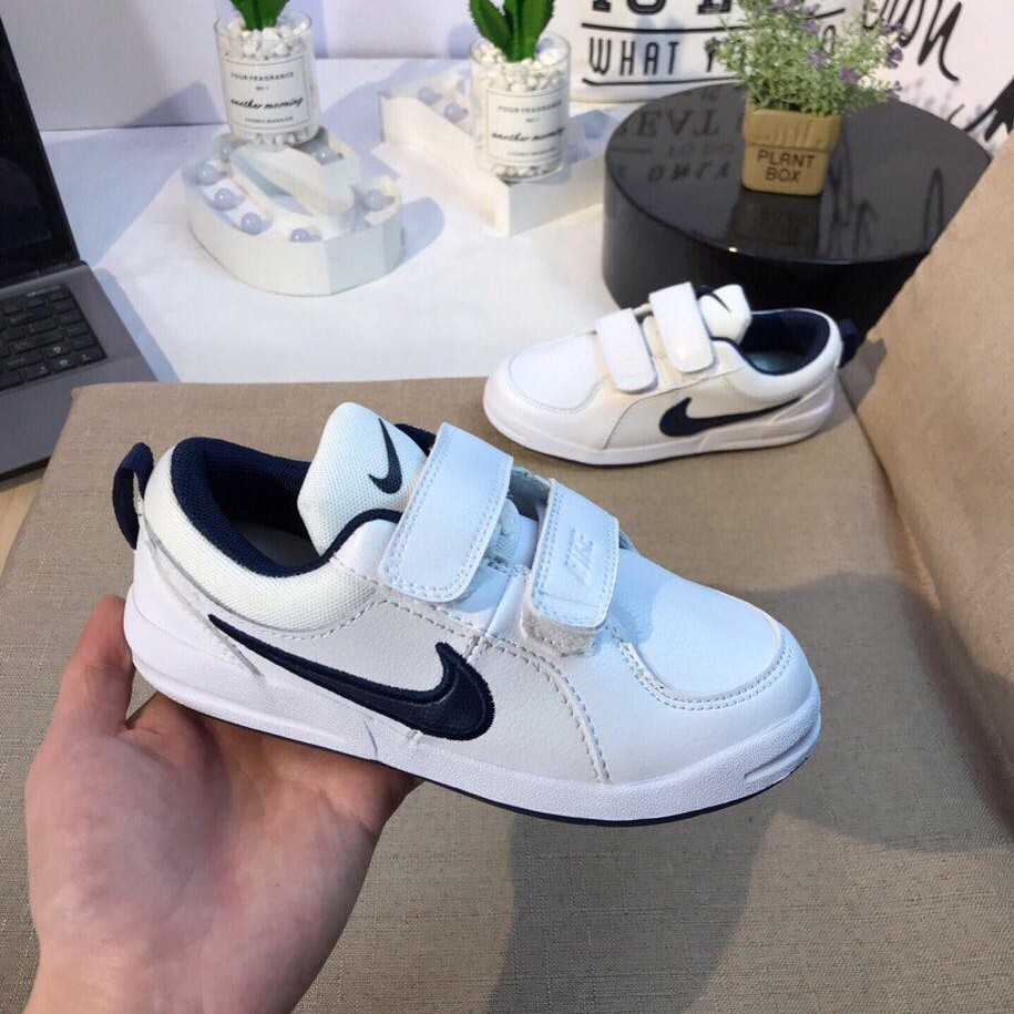 boys white nike