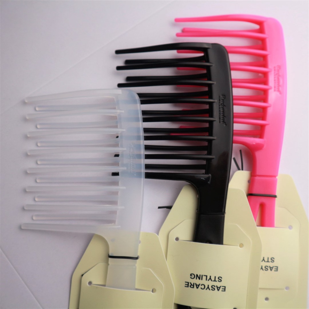 Original Paganini Wide Flexible Teeth Comb with Spine Conforms