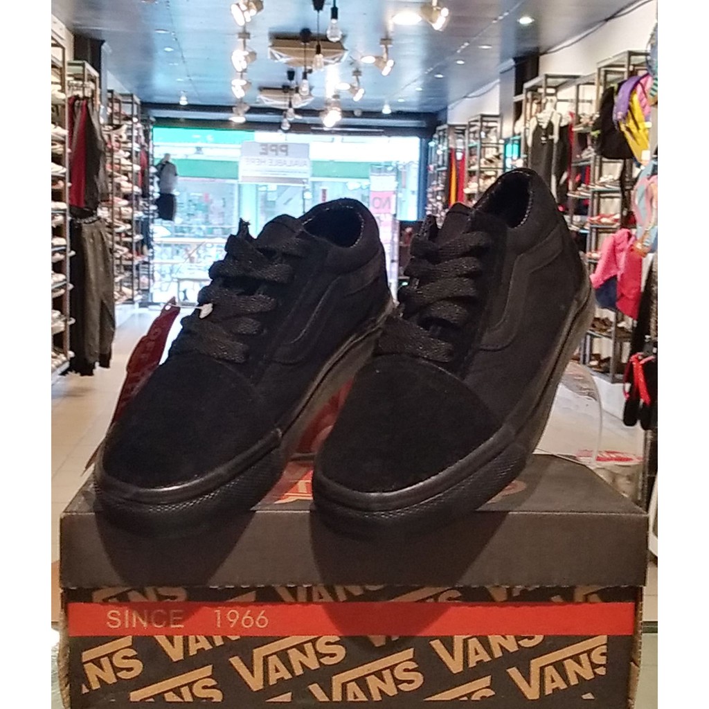 kids vans all black