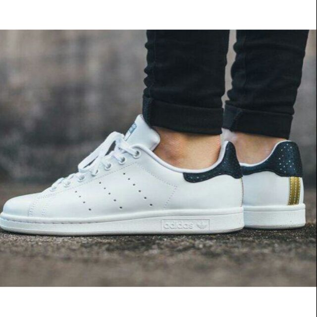 adidas classic leather shoes