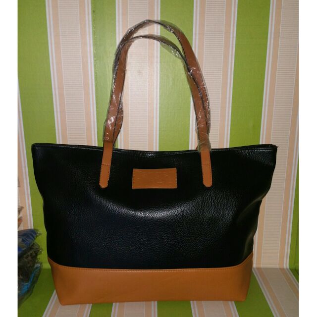 luggage tanger outlet