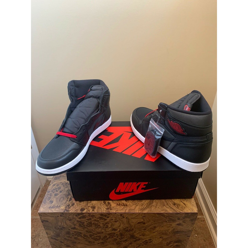 air jordan 1 og black