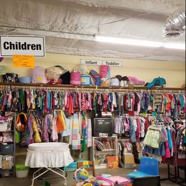 selling baby clothes