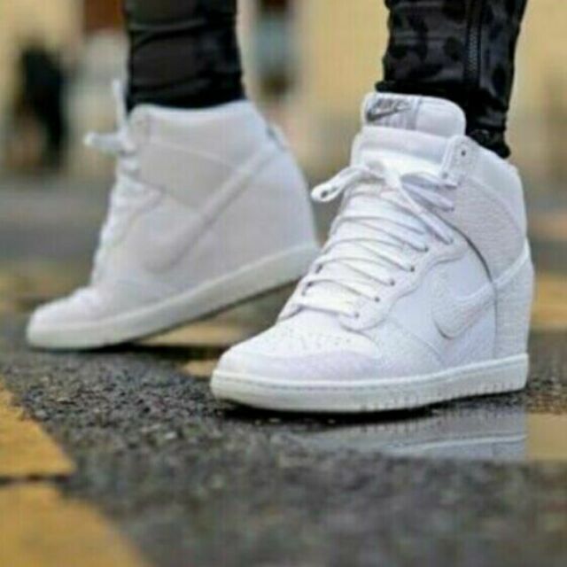 nike sky hi dunk white