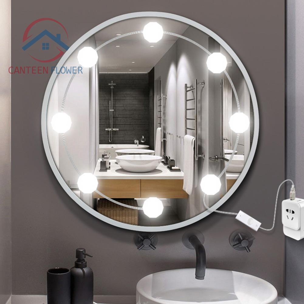 mirror with light bulbs