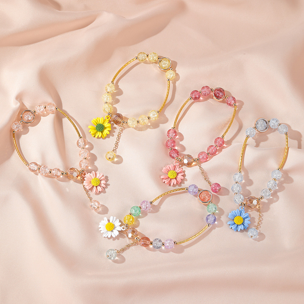 Crystal Bracelet with Daisy Flowers Handmade Elastic Bracelets for