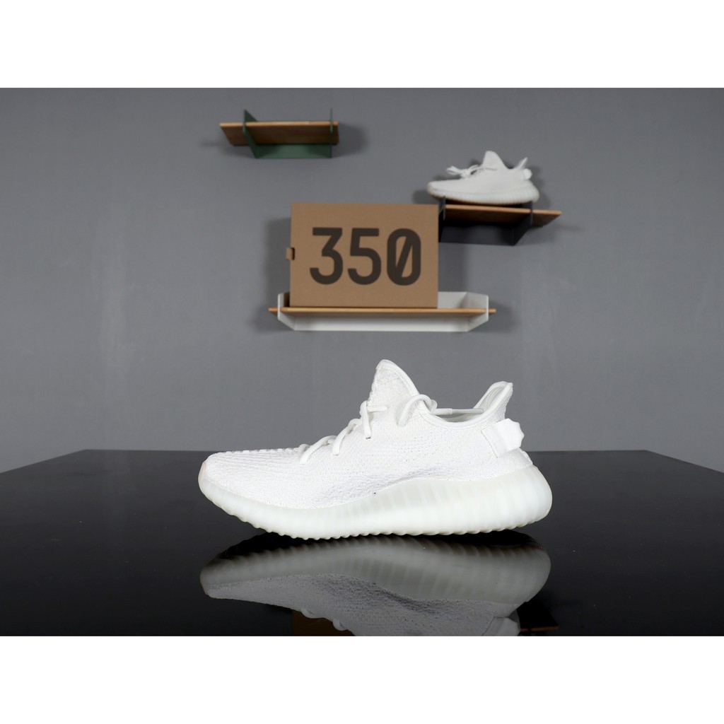 yeezy 350 v2 triple white womens