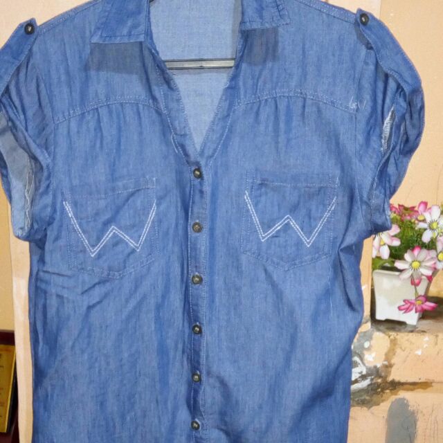 denim tops for women