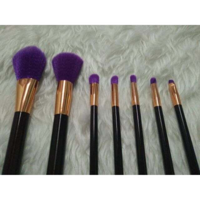 purple makeup brushes