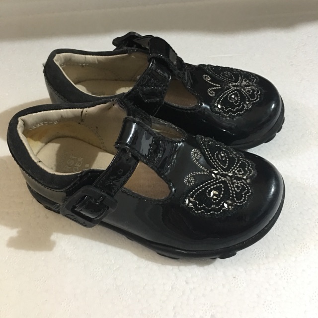 clarks girls first walkers