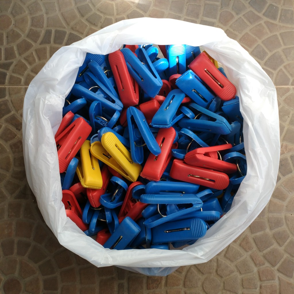 1 Kilo Sipit Peg Clothespin Clothes Pin (Assorted Colors) Shopee
