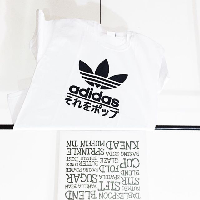 adidas japanese logo