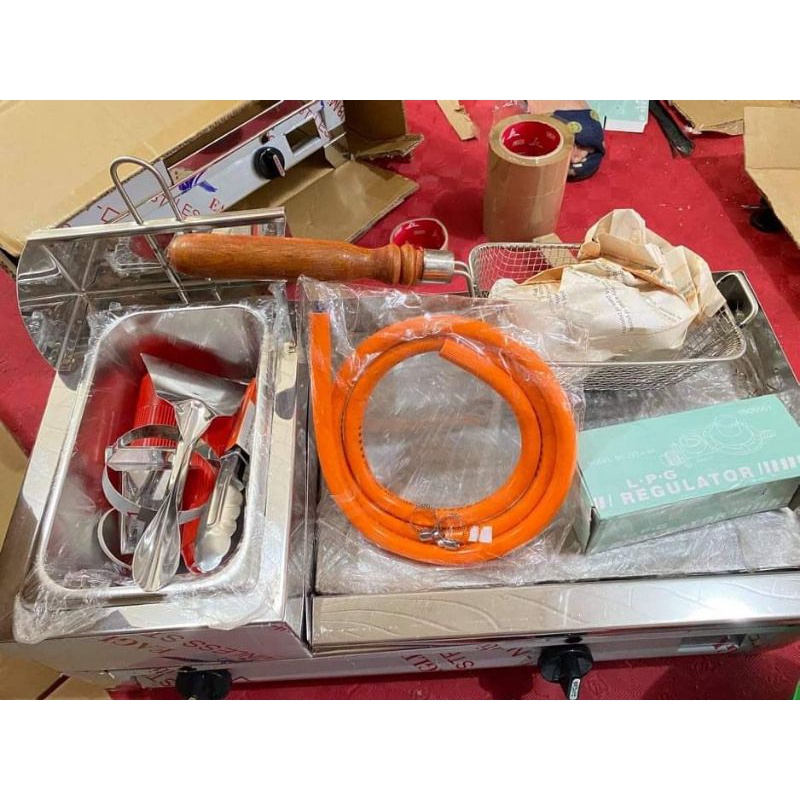 12x12 Burger Grill with Deep Fryer with Gas Hose and