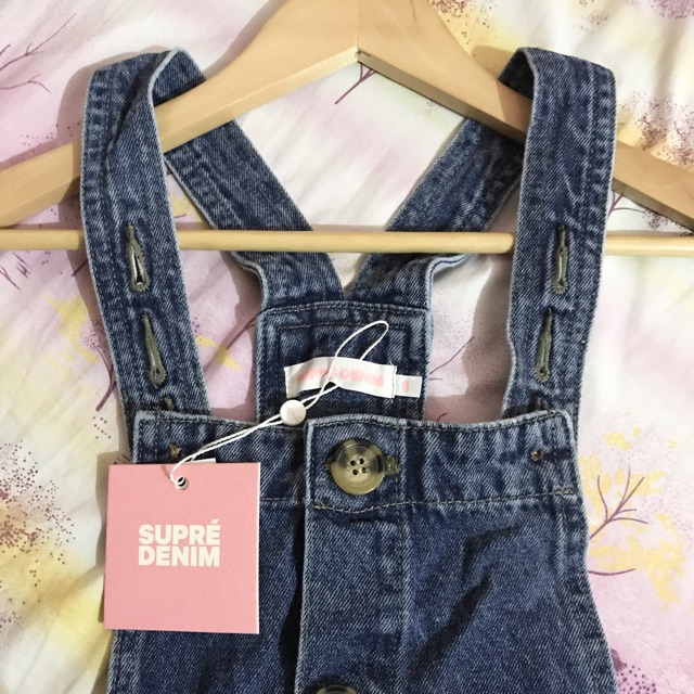 supre pinafore