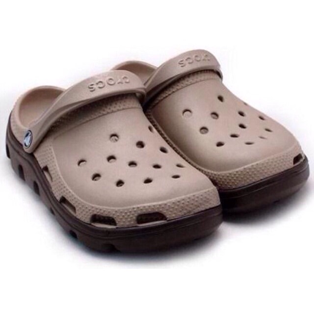 crocs size m9w11