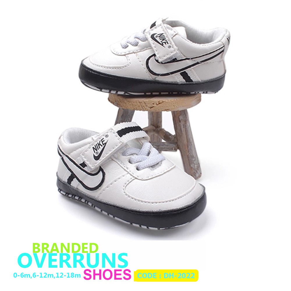 soft sole nike baby shoes