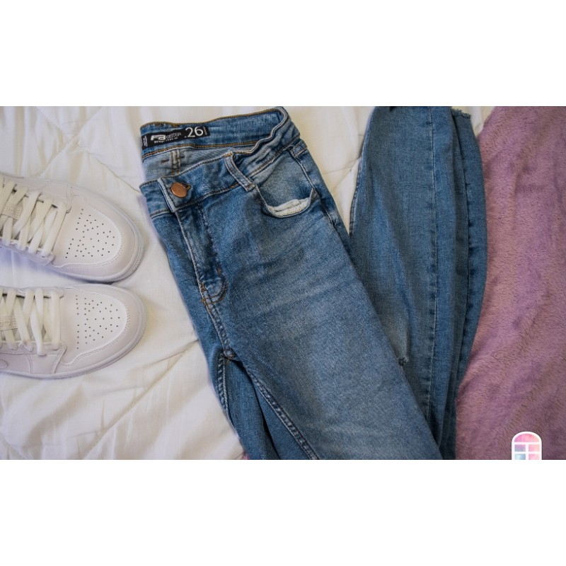 skinny jeans with lines