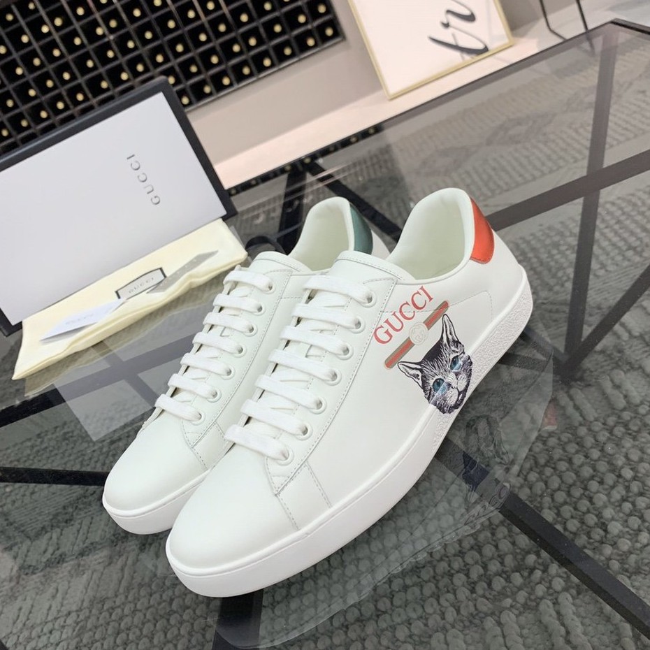 gucci cat sneaker