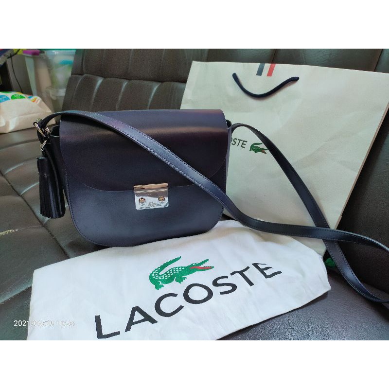 lacoste live sling bag