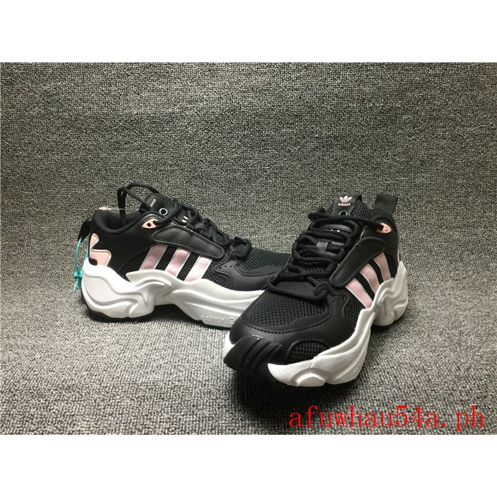 adidas magmur runner black