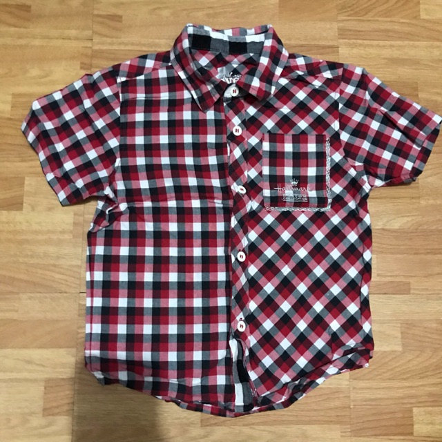 checkered red polo