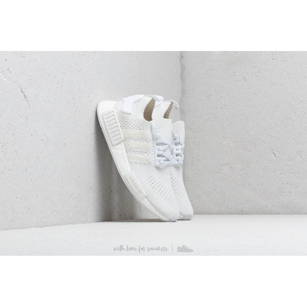 adidas nmd triple white