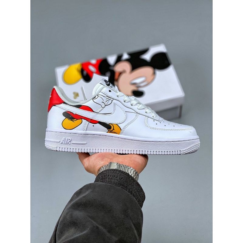 disney nike