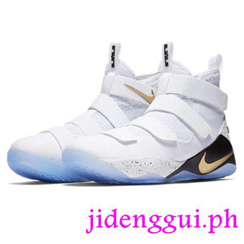 zoom air basketball shoes