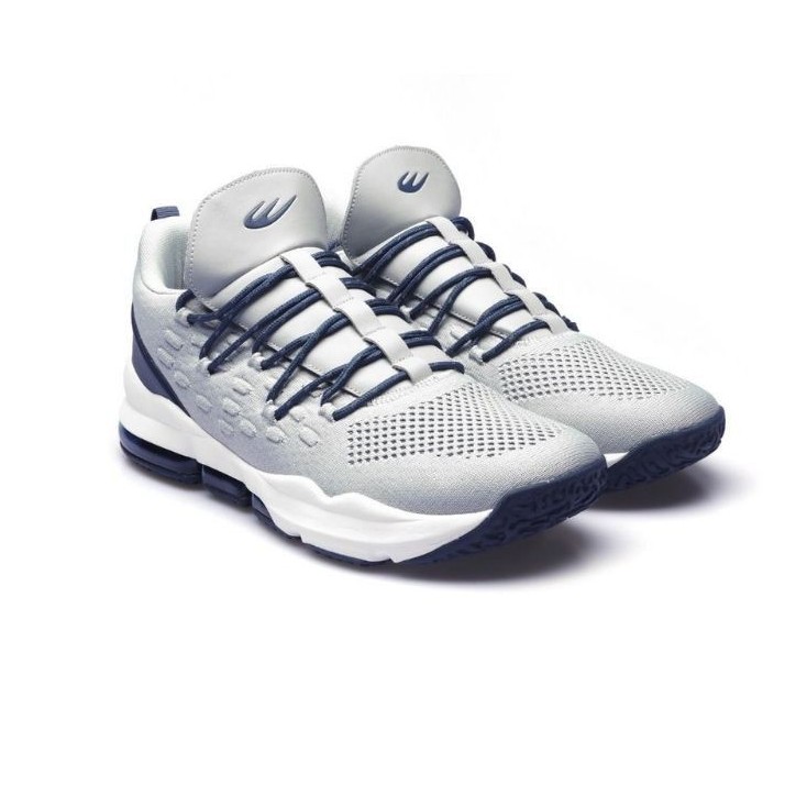 world balance running shoes for men