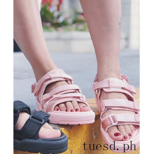 new balance sandals 2019