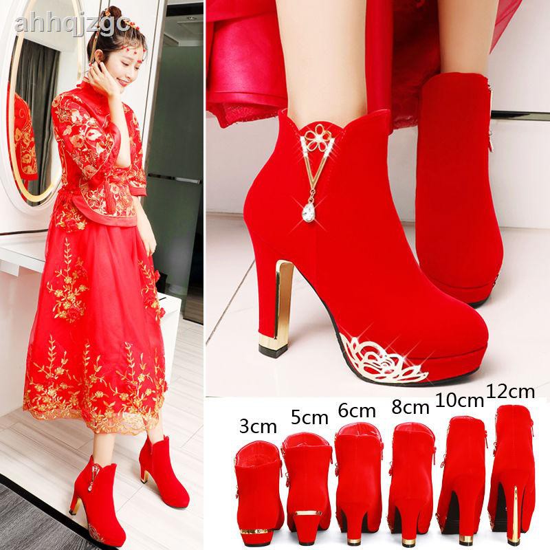women's red high heel shoes
