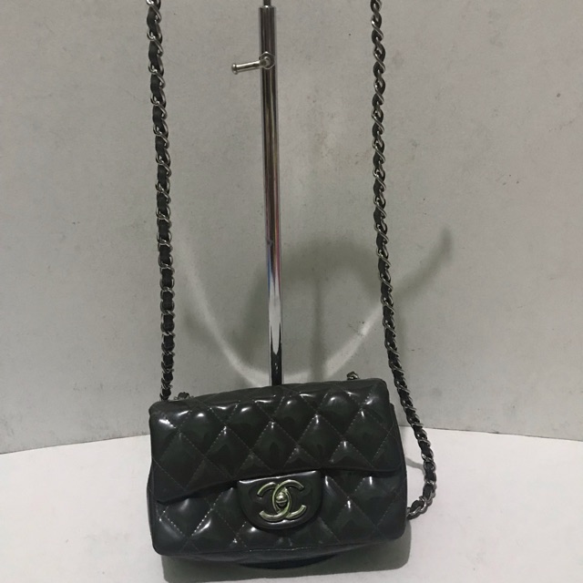 chanel mini sling