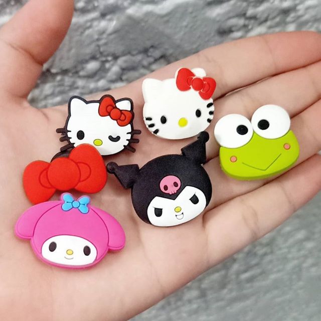 hello kitty croc charms