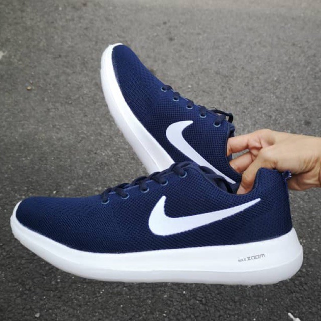 nike zoom v2