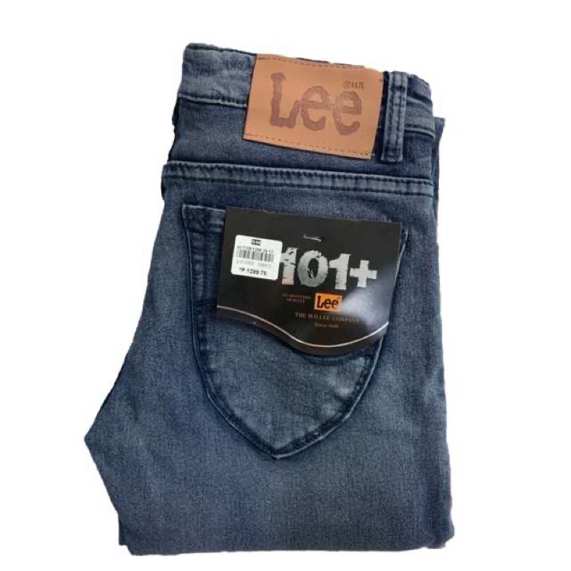 Men’s Lee Black faded Maong pants. Semi skinny. good material. fit to ...