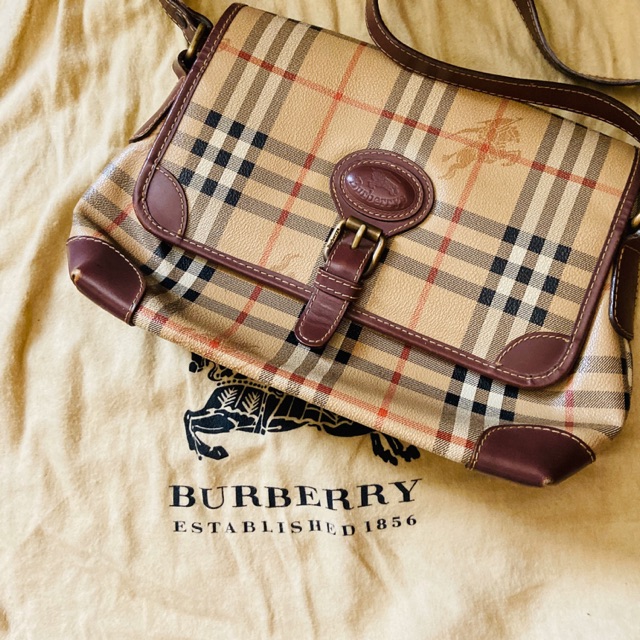 vintage burberry sling bag