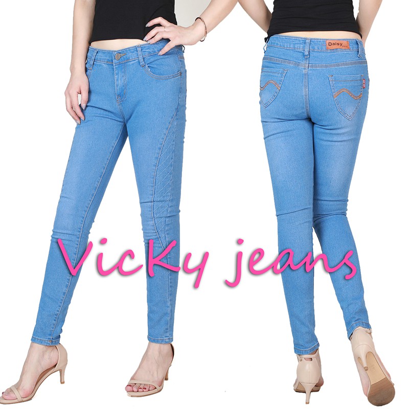 blue jeans stretch