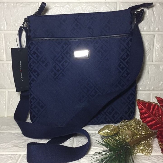 tommy hilfiger sling bags usa