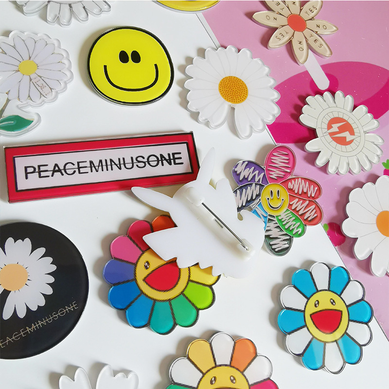 G-DRAGON Peaceminusone Daisy Acrylic Pins Cartoon Badge Corsage Brooch  Jewellery Wholesale | Shopee Philippines